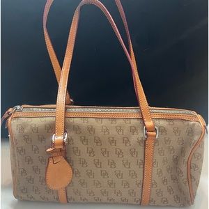Dooney and Bourke barrel bag